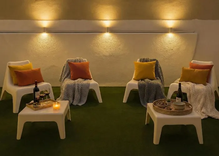 Benalua Con Parking بيت ضيافة 3*